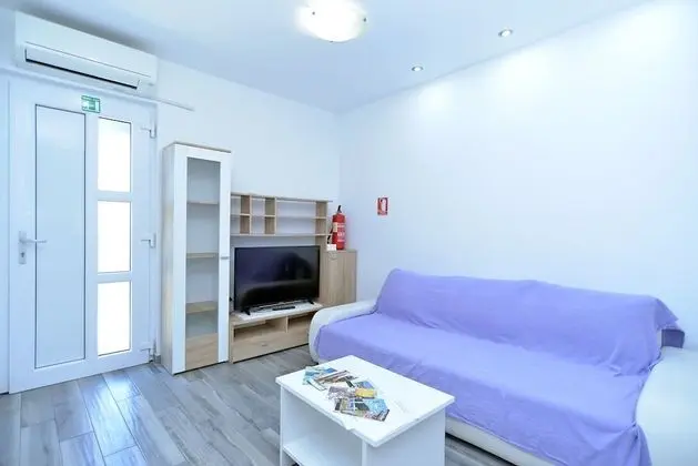 Apart Daire, 2 Yatak Odası (351/2454)