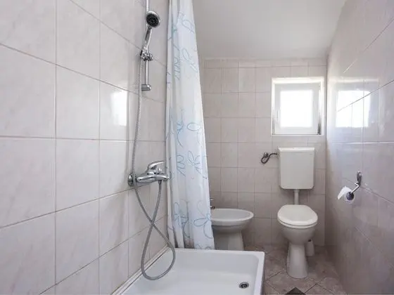 Apart Daire, 1 Çift Kişilik Yatak