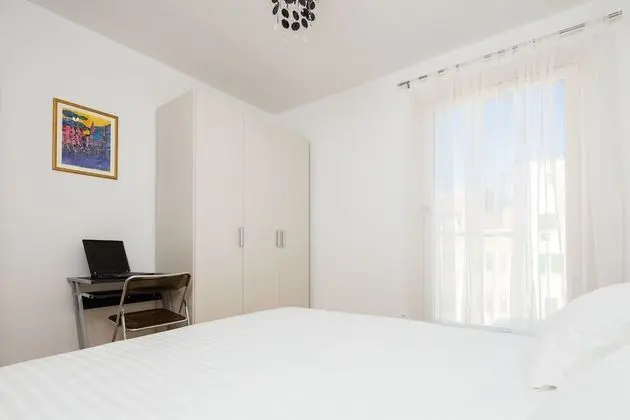 Apart Daire, 1 Yatak Odası (City center, Garage, Lift)