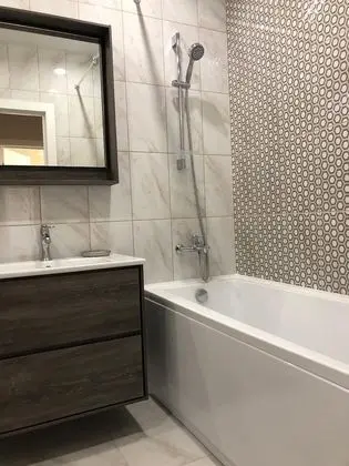 Comfort Oda, 1 En Büyük (King) Boy Yatak ve Çekyat, Sigara İçilmez, Şehir Manzaralı