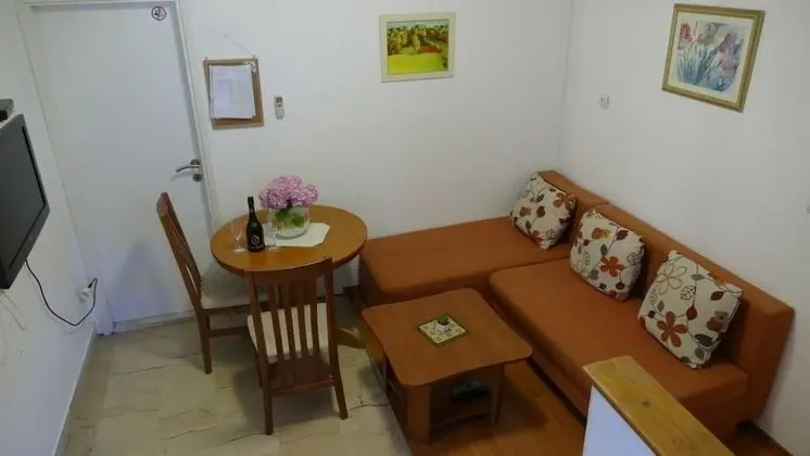 Apart Daire (One Bedroom Apartment with Terrace)