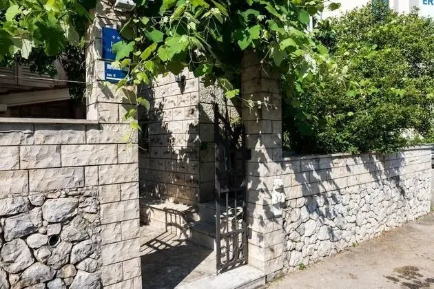 Apart Daire (One Bedroom Apartment with Terrace)