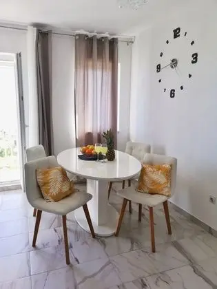 Apart Daire (Two Bedroom Apartment with Sea View T)