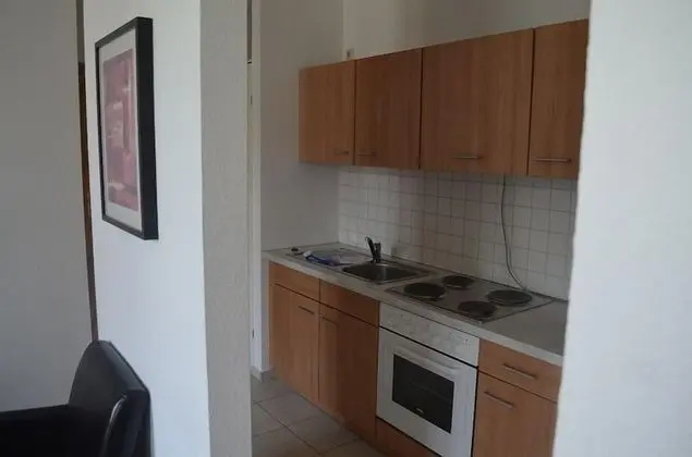 Basic Tek Büyük Yataklı Oda