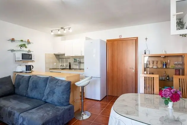 Apart Daire (Two Bedroom Apartment with Balcony)