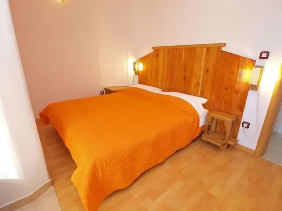 Apart Daire, 2 Yatak Odası (750/1756)