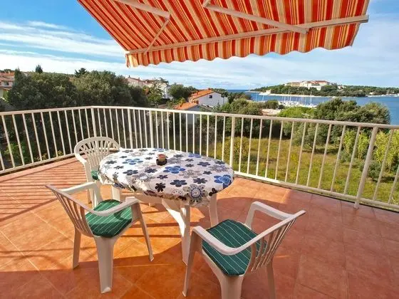 Apart Daire, 2 Yatak Odası (750/1756)