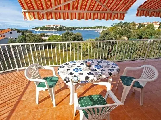 Apart Daire, 2 Yatak Odası (750/1756)