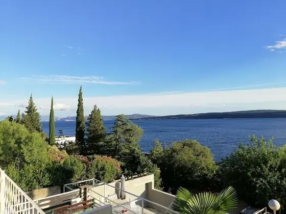 Apart Daire, Deniz Manzaralı
