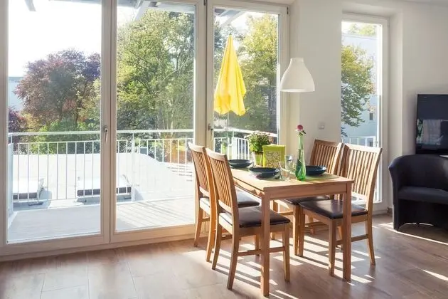 Apart Daire, Balkon (2. OG)