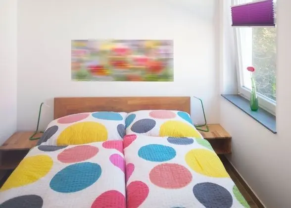 Apart Daire, Balkon (3. OG)