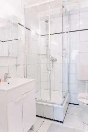 Comfort Tek Büyük veya İki Ayrı Yataklı Oda (EG 03)