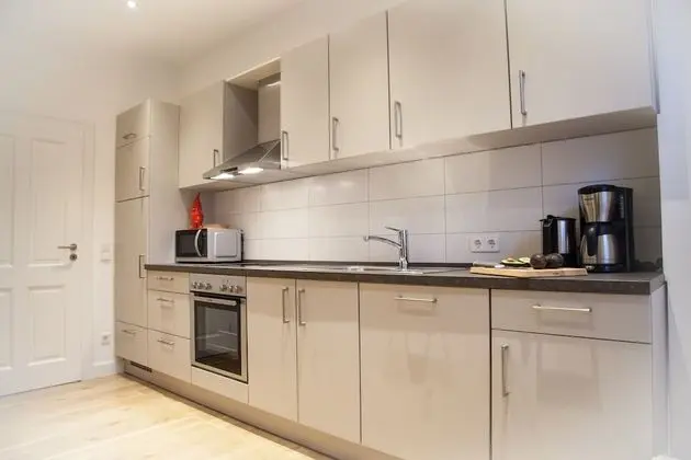 Apart Daire, 6 Yatak Odası, Sigara İçilmez, Teras (Apartment 3)