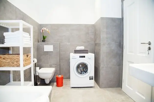 Apart Daire, 6 Yatak Odası, Sigara İçilmez, Teras (Apartment 3)