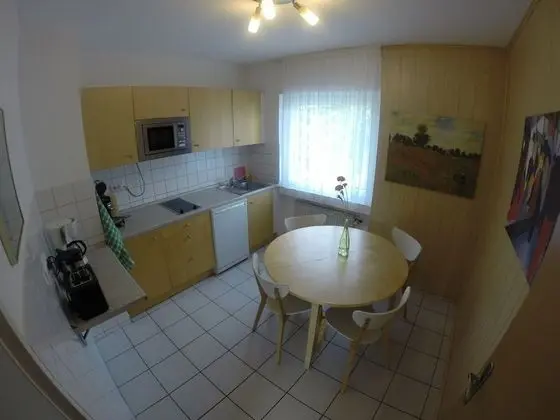 Standard Apart Daire, 3 Yatak Odası, Sigara İçilmez