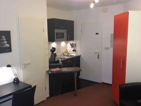 Tek Büyük Yataklı Oda, 1 Büyük (Queen) Boy Yatak, Sigara İçilmez