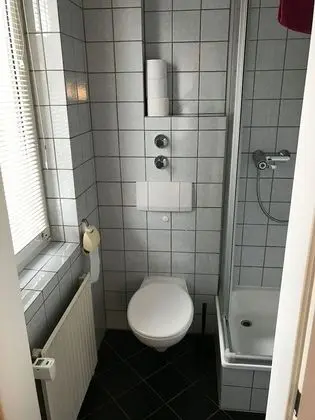 Tek Büyük Yataklı Oda, 1 Büyük (Queen) Boy Yatak, Sigara İçilmez