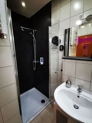 Apart Daire, Banyolu/Duşlu (Doppelzimmer)