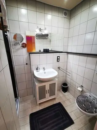 Apart Daire, Banyolu/Duşlu (Einzelzimmer)