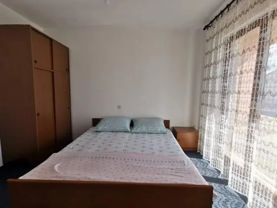Economy Apart Daire, 1 Yatak Odası, Teras, Avlu Manzaralı