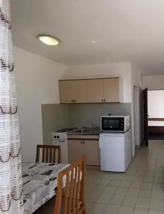 Economy Apart Daire, 1 Yatak Odası, Teras, Avlu Manzaralı
