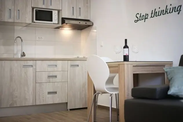 Studio (Pojisanska street 13)