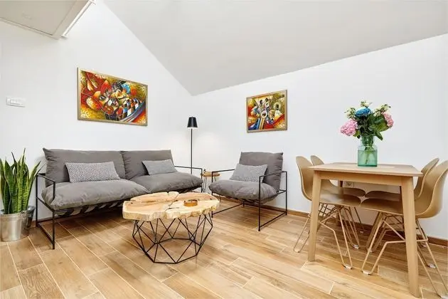 Design Apart Daire, Dağ Manzaralı