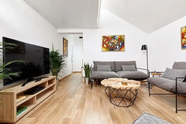 Design Apart Daire, Dağ Manzaralı