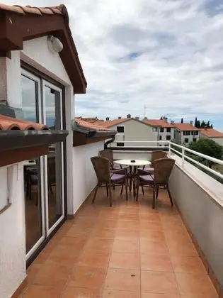 Apart Daire, Deniz Manzaralı