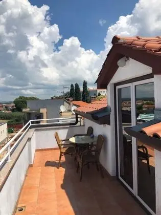 Apart Daire, Deniz Manzaralı