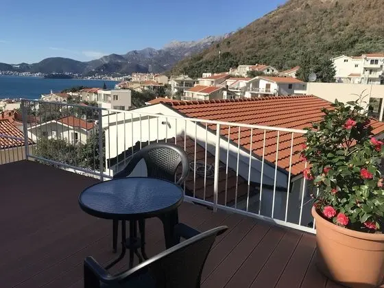 Classic Tek Büyük Yataklı Oda