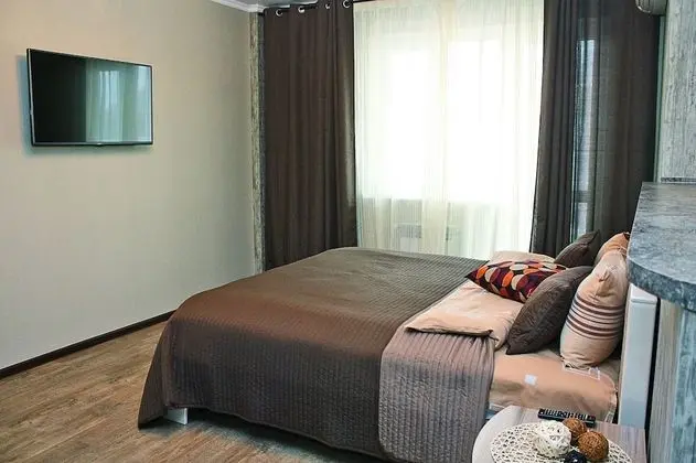 Business Stüdyo, 1 En Büyük (King) Boy Yatak, Sigara İçilmez