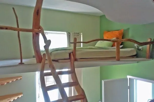 Apart Daire (Karlsson)