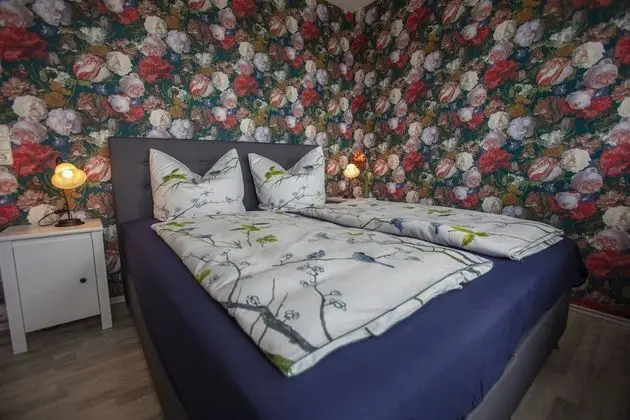 Tek Büyük Yataklı Oda, Bahçe Manzaralı