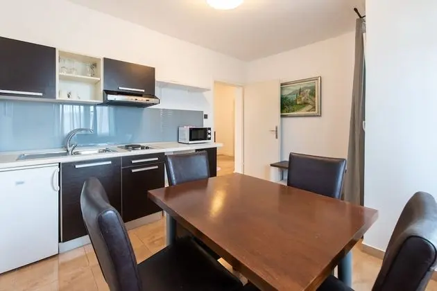 Apart Daire, 2 Yatak Odası, Balkon