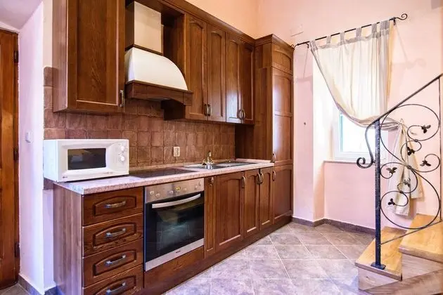 Royal Apart Daire, 1 Büyük (Queen) Boy Yatak ve Çekyat (Apartments Amoret - Royal One Bedroom)