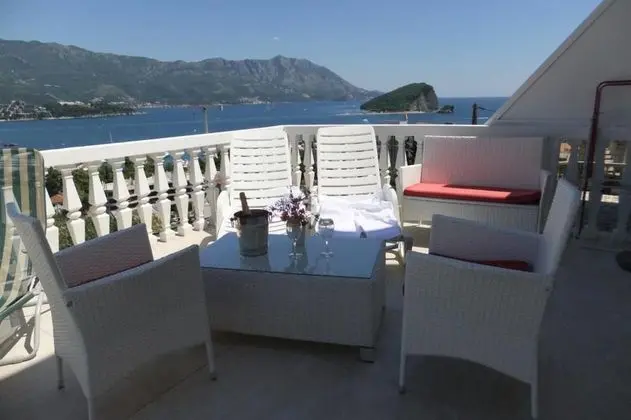 Stüdyo, Teras, Deniz Manzaralı