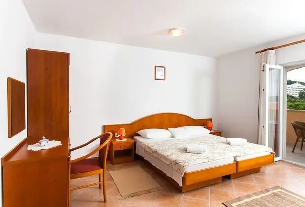 Stüdyo, Deniz Manzaralı