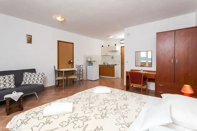 Stüdyo, Deniz Manzaralı