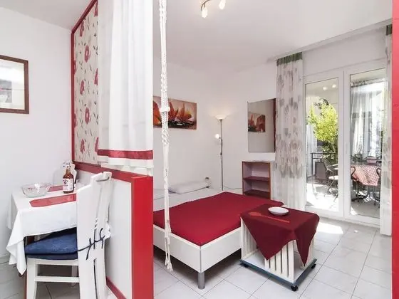 Apart Daire, 1 Çift Kişilik Yatak