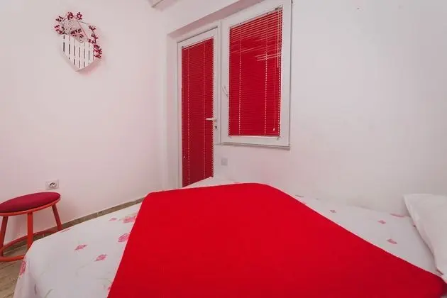 Standard Apart Daire, Dağ Manzaralı