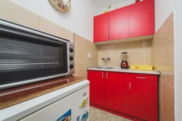 Standard Apart Daire, Dağ Manzaralı
