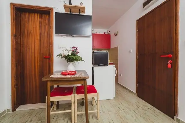 Standard Apart Daire, Dağ Manzaralı