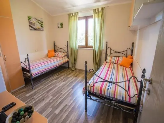 Apart Daire (Two bedroom Apartment with Balcony an)