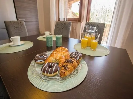 Apart Daire (Two Bedroom Apartment with Terrace an)