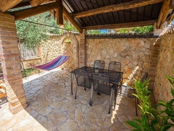 Apart Daire (Two Bedroom Apartment with Terrace an)