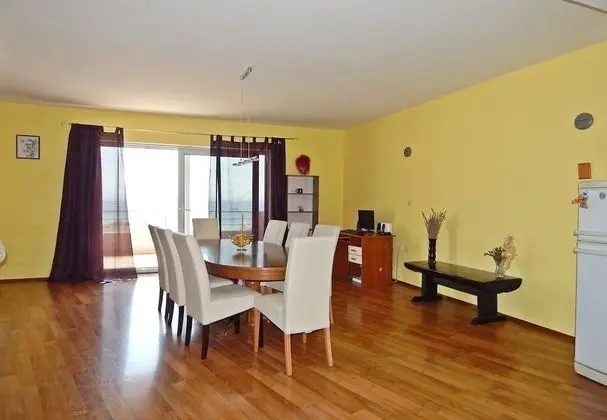 Superior Apart Daire