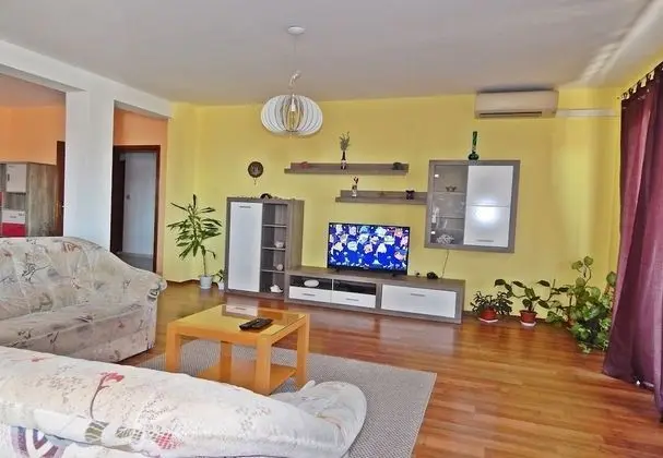 Superior Apart Daire