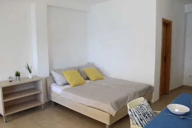 Apart Daire, Teras, Deniz Manzaralı (Ground Floor)