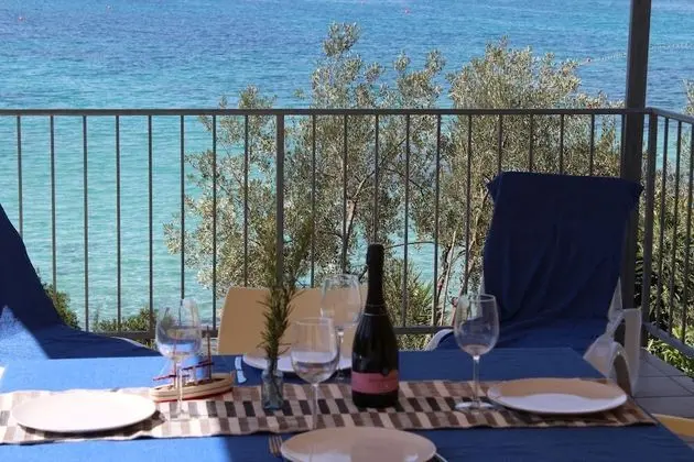 Apart Daire, Teras, Deniz Manzaralı (Ground Floor)